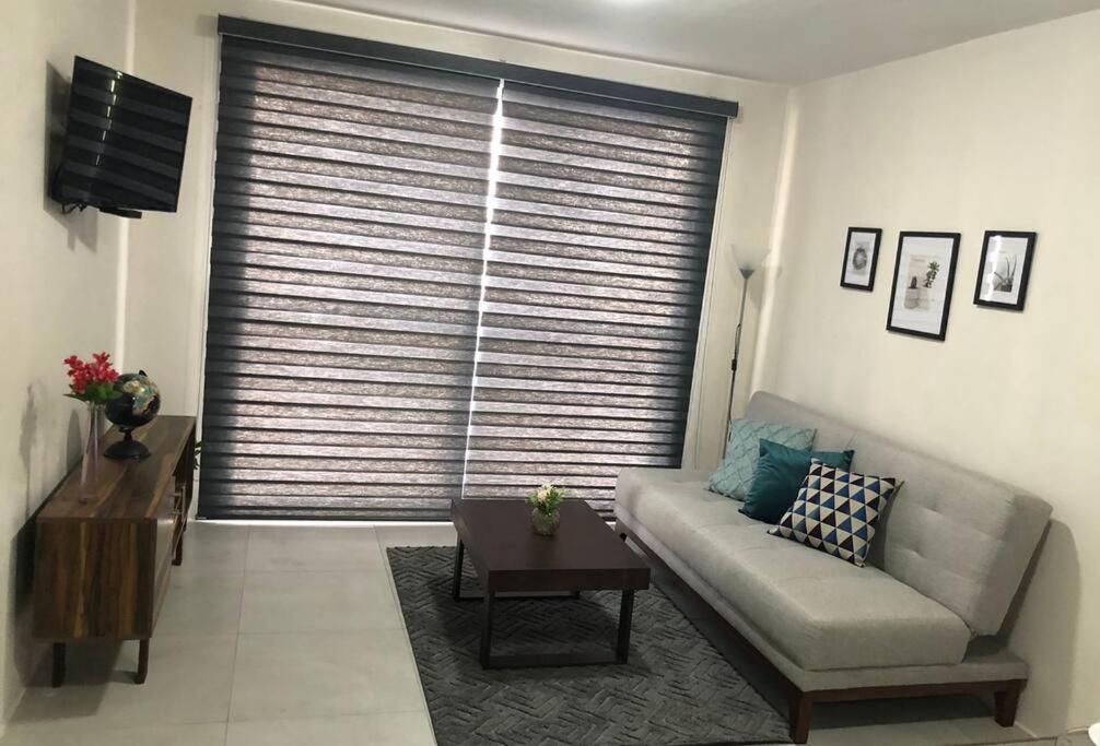 Be Central Departamento con alberca en el centro de Guadalaja Guadalajara Exterior foto
